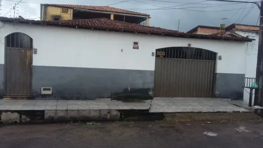 Casa com 5 Quartos à venda, 250m² no Cidade Nova, Ananindeua