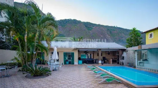Casa de Condomínio com 4 Quartos à venda, 208m² no Vargem Pequena, Rio de Janeiro