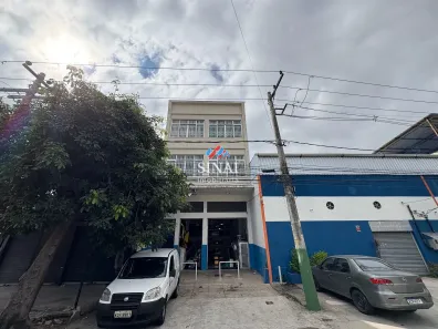 Sala Comercial para alugar, 220m² no Penha Circular, Rio de Janeiro