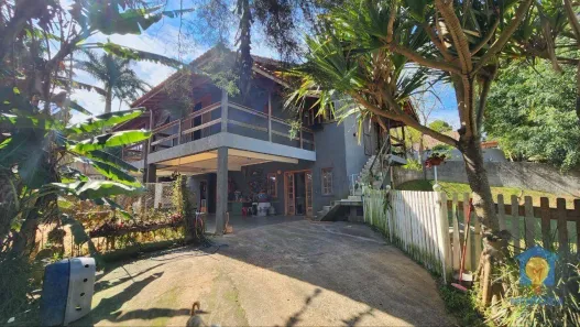 Casa de Condomínio com 3 Quartos à venda, 300m² no Granja Caiapiá, Cotia