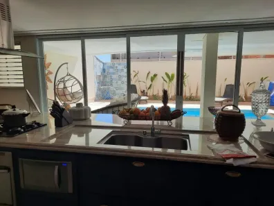 Casa com 3 Quartos à venda, 320m² no Roncáglia, Valinhos