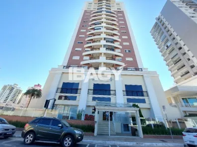 Apartamento com 3 Quartos para alugar, 83m² no Kobrasol, São José