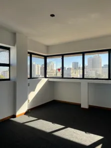 Sala Comercial para alugar, 43m² no Auxiliadora, Porto Alegre