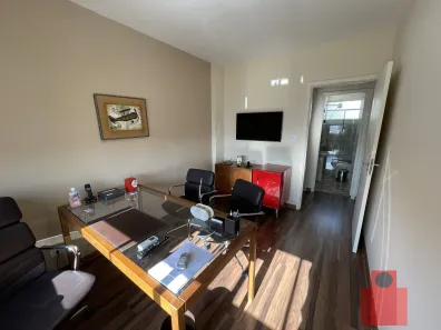 Sala Comercial à venda, 28m² no Centro, Taubaté