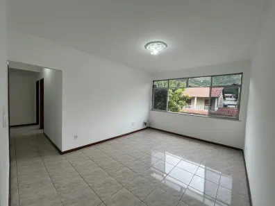 Casa com 3 Quartos para alugar, 154m² no Piedade, Rio de Janeiro