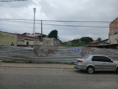 Lote/Terreno para alugar, 794m² no Centro, Macaé