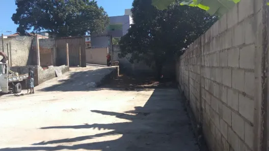 Lote/Terreno para alugar, 700m² no João Pinheiro, Belo Horizonte
