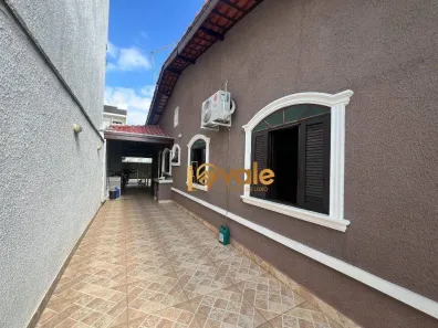 Casa com 3 Quartos à venda, 130m² no Loteamento Villa Branca, Jacareí