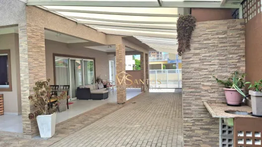Casa com 6 Quartos à venda, 258m² no Ingleses do Rio Vermelho, Florianópolis