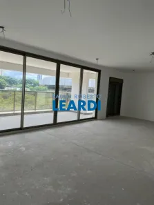 Apartamento com 3 Quartos à venda, 230m² no Vila Clementino, São Paulo