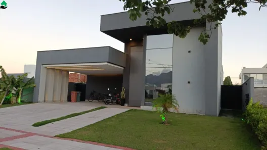 Casa de Condomínio com 3 Quartos à venda, 200m² no Jacuhy, Serra