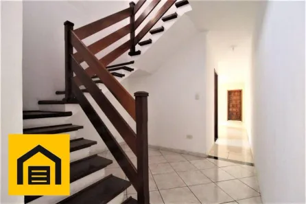 Sobrado com 3 Quartos à venda, 182m² no Parque São Vicente, Mauá