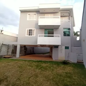 Casa com 4 Quartos à venda, 272m² no Jardim Inconfidência, Uberlândia