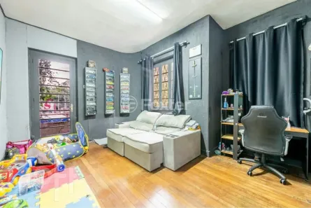 Casa com 2 Quartos à venda, 166m² no Moinhos de Vento, Porto Alegre