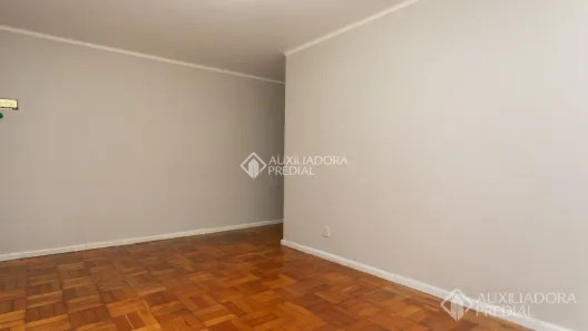 Apartamento com 2 Quartos à venda, 60m² no Vila Ipiranga, Porto Alegre