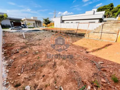 Lote/Terreno à venda, 255m² no Jardim Quintas das Videiras, Jundiaí