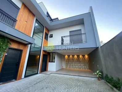 Casa de Condomínio com 3 Quartos à venda, 156m² no Bom Retiro, Joinville