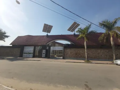 Casa de Condomínio com 4 Quartos à venda, 221m² no Mirim, Praia Grande