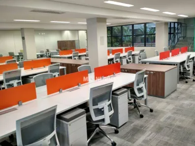 Ponto Comercial para alugar, 758m² no Savassi, Belo Horizonte