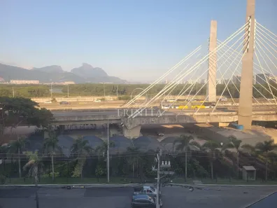Sala Comercial à venda, 32m² no Barra Olímpica, Rio de Janeiro