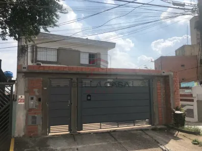 Sobrado com 2 Quartos para venda ou aluguel, 450m² no Jardim Ivone, São Paulo