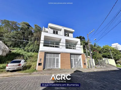 Sobrado com 3 Quartos à venda, 185m² no Vila Nova, Blumenau