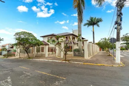 Casa com 4 Quartos à venda, 350m² no Centro, Gravataí