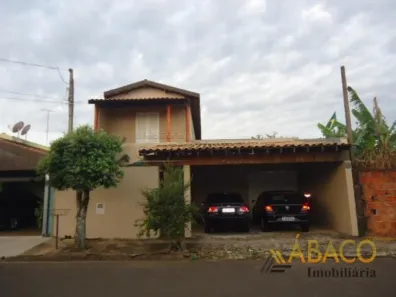 Sobrado com 3 Quartos à venda, 250m² no Parque Fehr, São Carlos