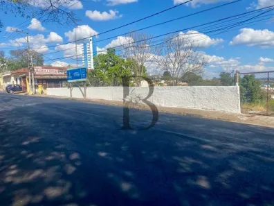 Lote/Terreno à venda, 1600m² no Centro, Itatiba