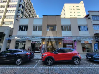 Sala Comercial para alugar, 30m² no Centro, Joinville