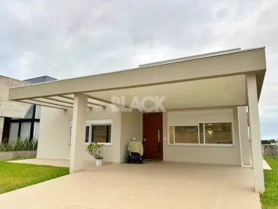 Casa de Condomínio com 3 Quartos à venda, 248m² no Centenário, Torres