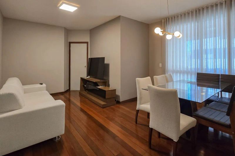 Apartamento com 3 quartos — Santo Agostinho, Belo Horizonte
