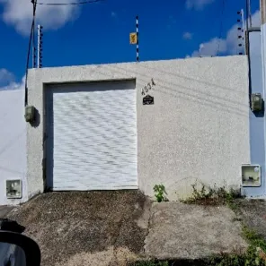 Casa com 2 Quartos à venda, 70m² no Catolé, Horizonte