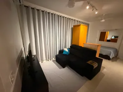 Casa com 1 Quarto para alugar, 35m² no Laranjeiras, Rio de Janeiro