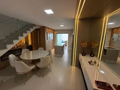 Sobrado com 3 Quartos à venda, 159m² no Atiradores, Joinville