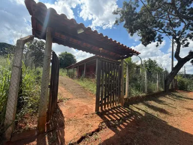 Casa de Condomínio com 3 Quartos à venda, 1000m² no , Jaboticatubas