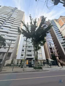 Apartamento com 3 Quartos à venda, 120m² no Água Verde, Curitiba