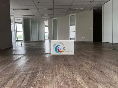 Sala Comercial para alugar, 190m² no Vila Olímpia, São Paulo