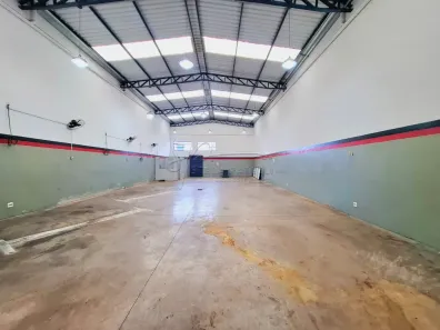 Galpão/Depósito/Armazém para alugar, 200m² no Ipiranga, Ribeirão Preto