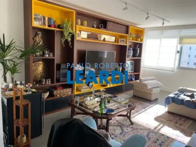 Apartamento com 2 Quartos para alugar, 160m² no Jardim Paulista, São Paulo