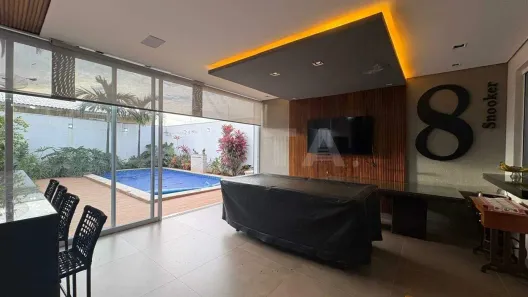 Casa com 4 Quartos à venda, 212m² no Jardim Karaíba, Uberlândia