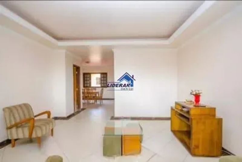 Casa com 4 quartos — Havaí, Belo Horizonte