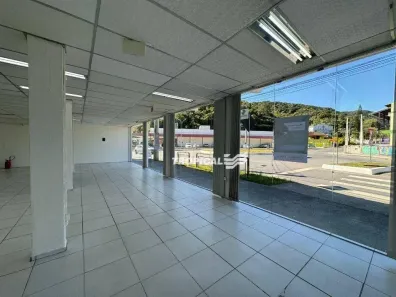 Ponto Comercial para alugar, 332m² no Progresso, Blumenau