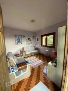 Casa com 2 Quartos para alugar, 117m² no Vila Nova, Porto Alegre
