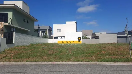 Lote/Terreno à venda, 300m² no Vale dos Cristais, Taubaté