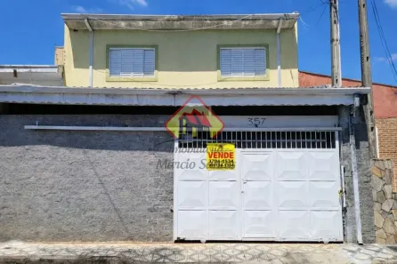 Sobrado com 5 Quartos à venda, 210m² no Jardim Independência, Taubaté