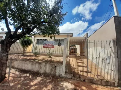 Casa com 2 Quartos à venda, 149m² no Jardim do Carmo, Araraquara