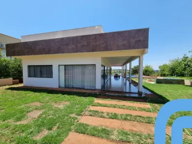Casa de Condomínio com 4 Quartos à venda, 250m² no Residencial Solar São Francisco II, Trindade