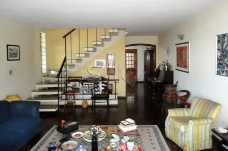 Sobrado com 3 Quartos à venda, 217m² no Vila Madalena, São Paulo