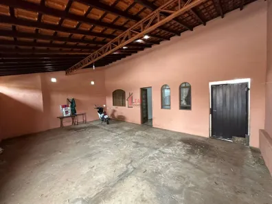 Casa com 2 Quartos à venda, 150m² no , Álvares Machado